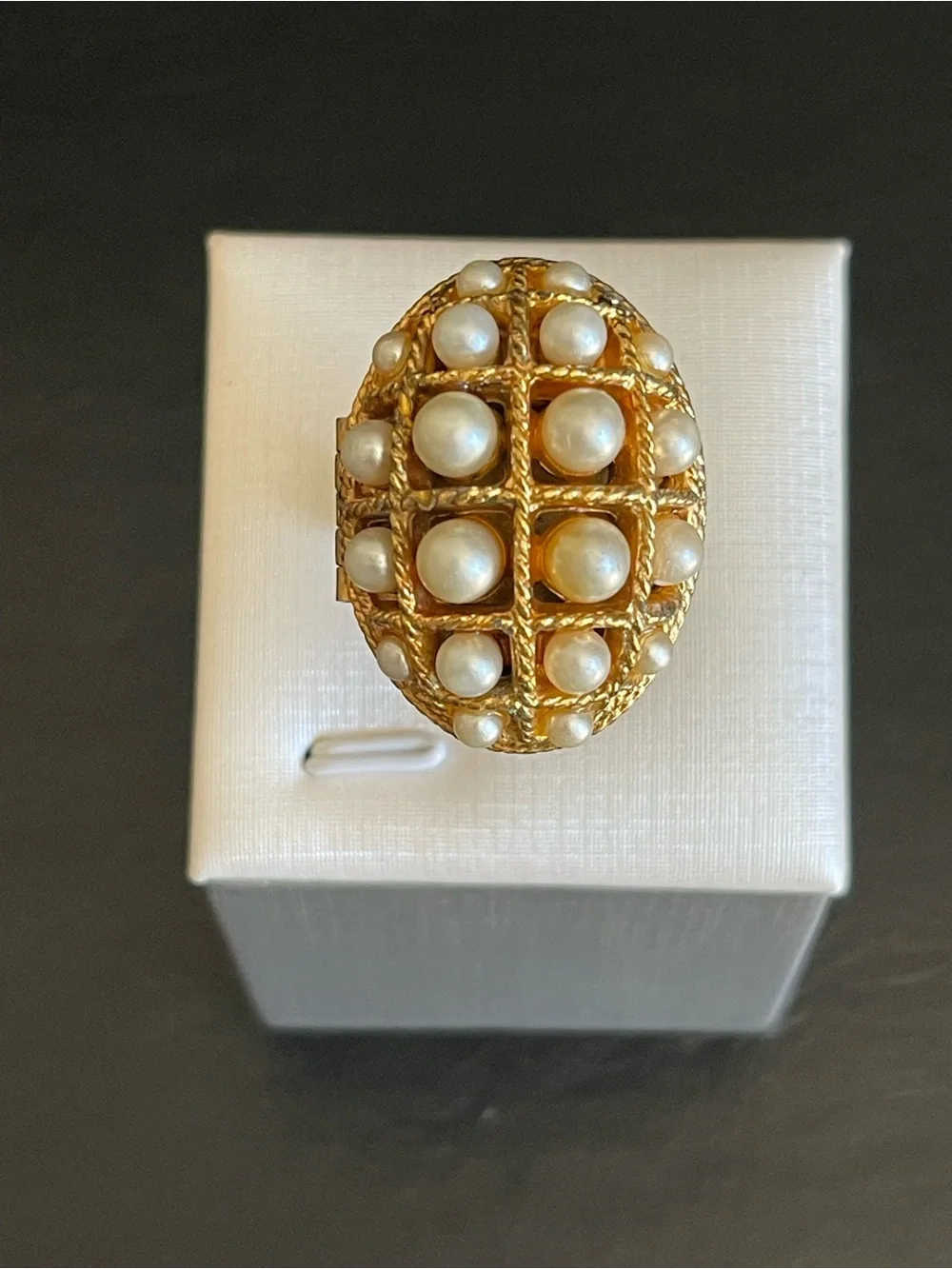 Vintage Avon faux pearl solid perfume ring.